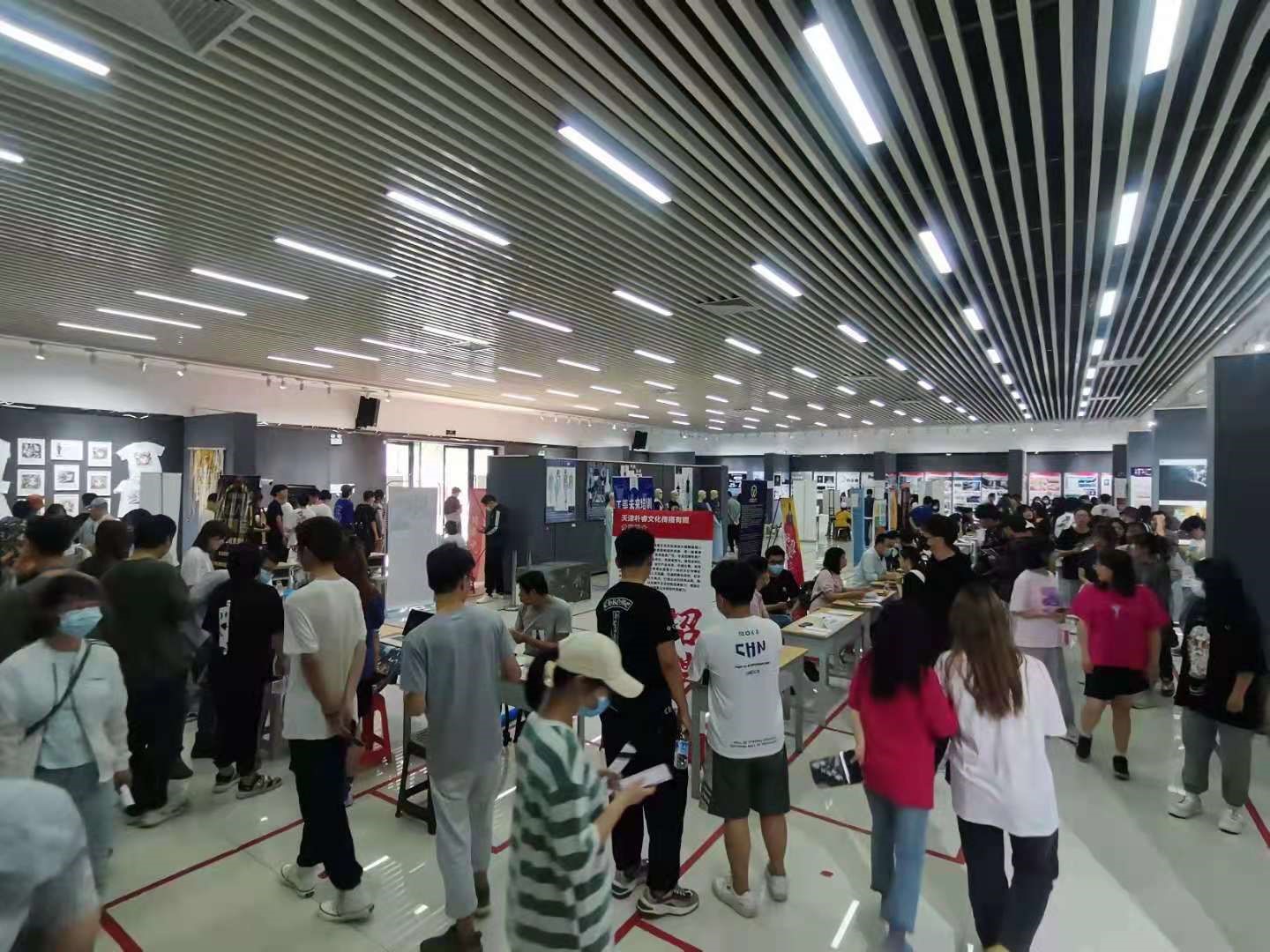 1621910775328304.jpg 2.jpg